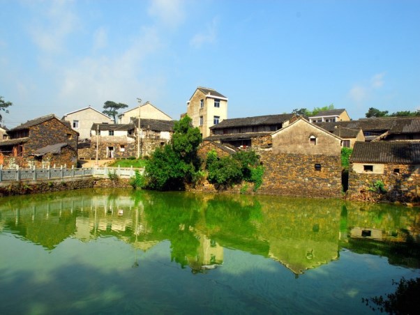 寧海許家山石頭村